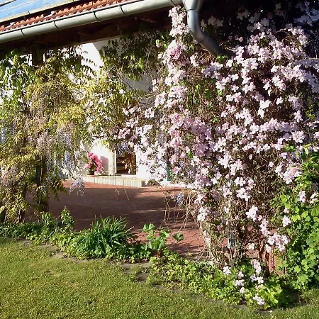 Ferienwohnung *
